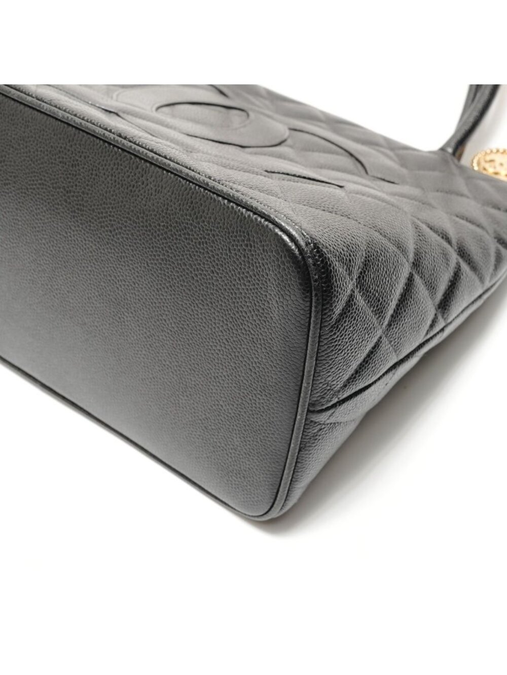 Chanel Tote Caviar Leather Medallion CC Logo - Picture 6 of 10